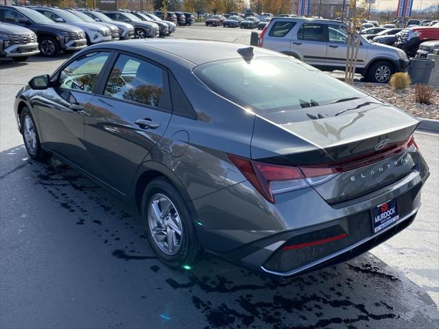 2024 hyundai elantra se