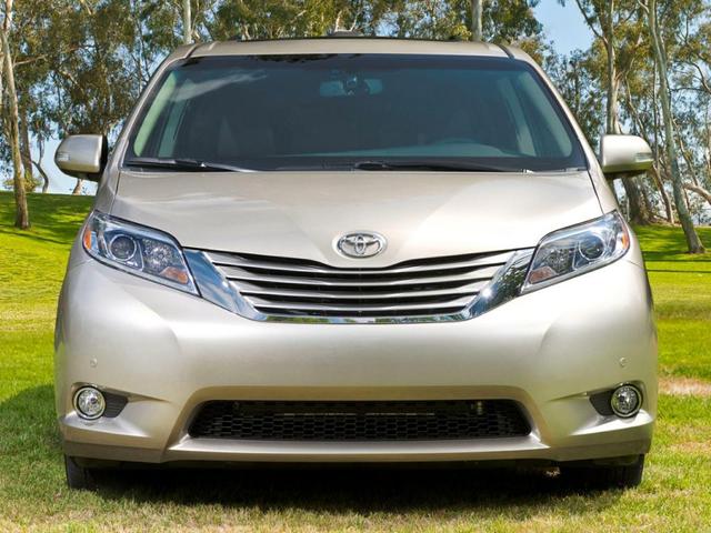 2016 toyota sienna l