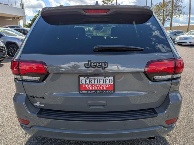2022 jeep grand cherokee laredo