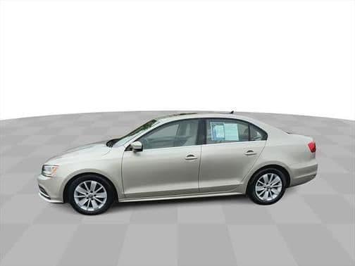 2015 volkswagen jetta auto se w/connectivity in eaton, ohio