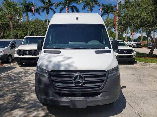 2024 mercedes-benz sprinter 3500 144 wb standard roof cargo