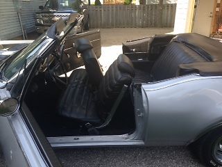 1968 oldsmobile cutlass convertible silver and black beauty