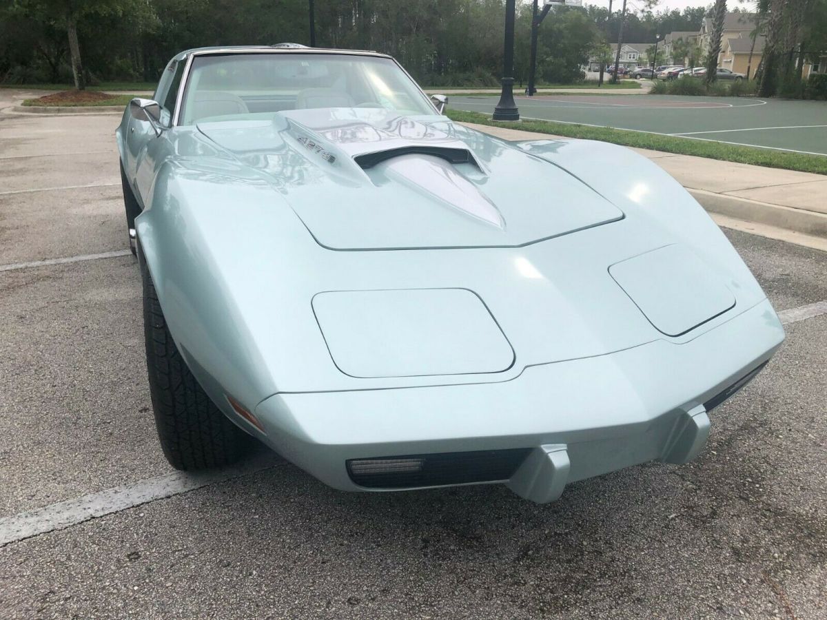 1976 chevrolet corvette t top (low reserve)