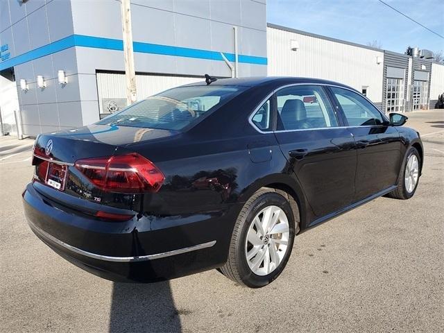 used 2018 volkswagen passat 2.0t se milwaukee, wi 53221 for sale in milwaukee, wisconsin