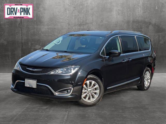 2019 chrysler pacifica touring l