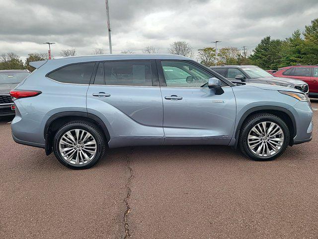 2021 toyota highlander hybrid platinum