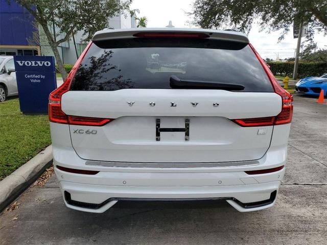 2023 volvo xc60 recharge plug-in hybrid t8 plus dark theme