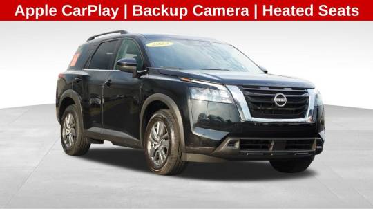 2023 Nissan Pathfinder s
