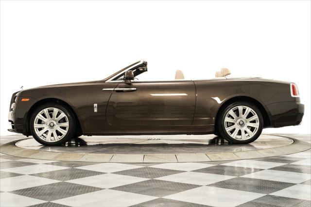 2017 rolls-royce dawn convertible
