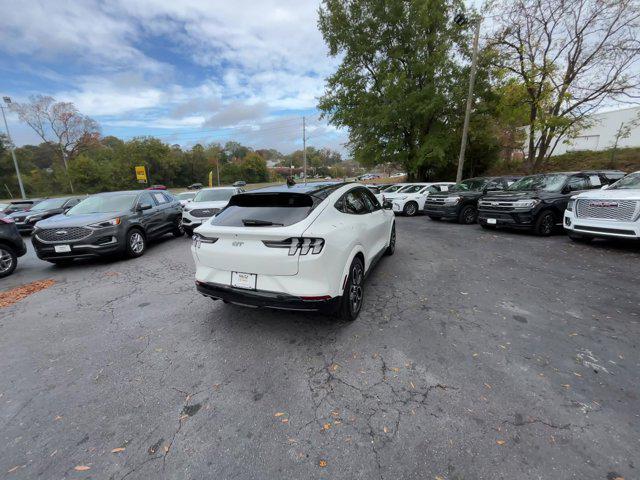 2023 ford mustang mach-e gt