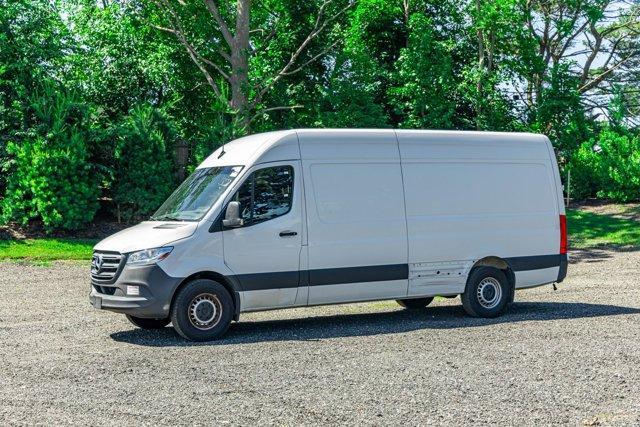 2021 mercedes-benz sprinter 2500