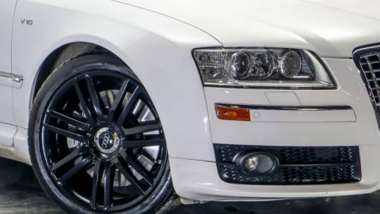 2007 audi s8 quattro