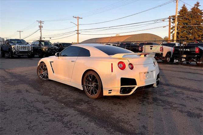 used 2012 nissan gt-r premium