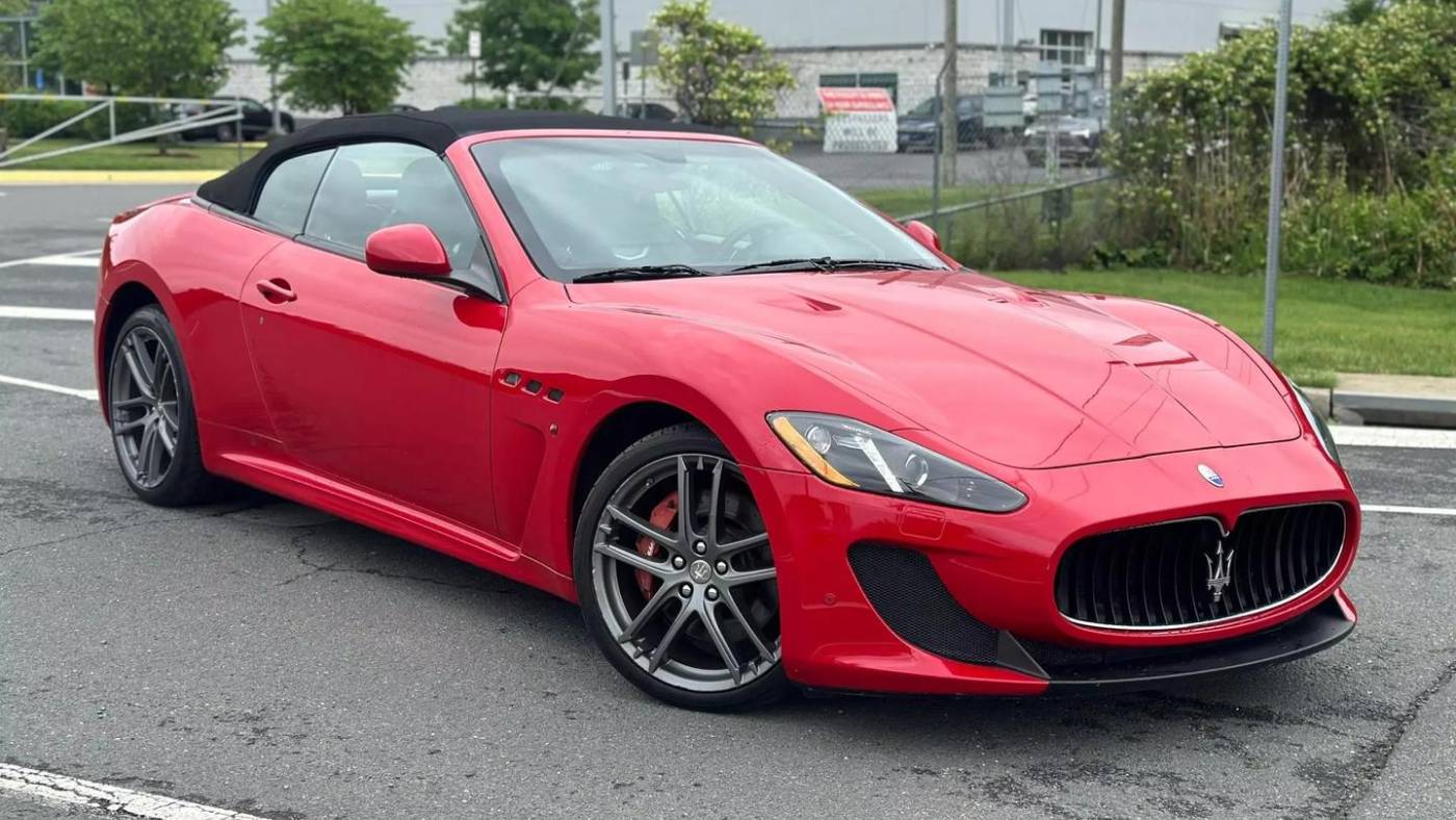 2017 maserati granturismo mc