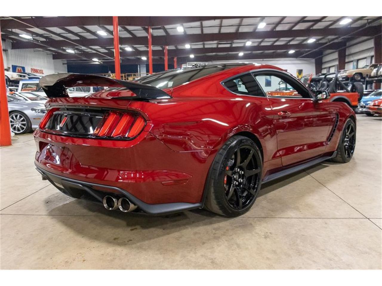 2017 ford mustang