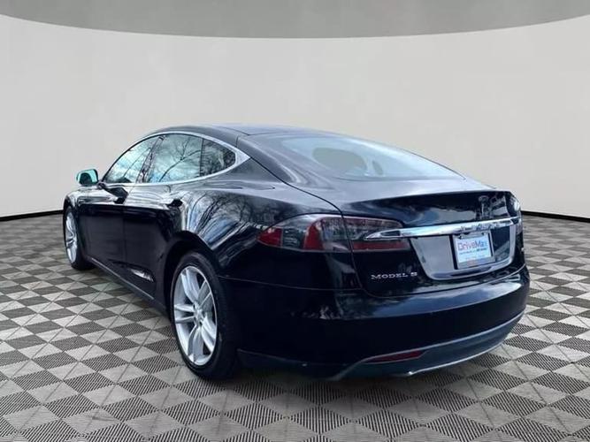 2013 tesla model s sedan 4d in west bridgewater, massachusetts