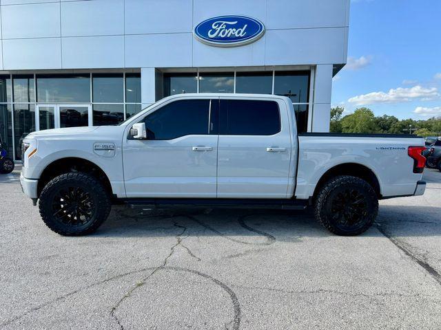 2023 ford f-150 lightning lariat