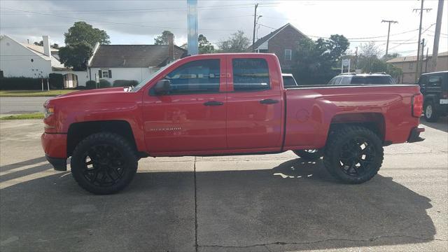2017 chevrolet silverado 1500 custom