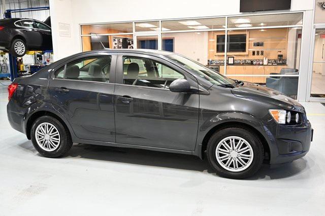 2014 chevrolet sonic ls
