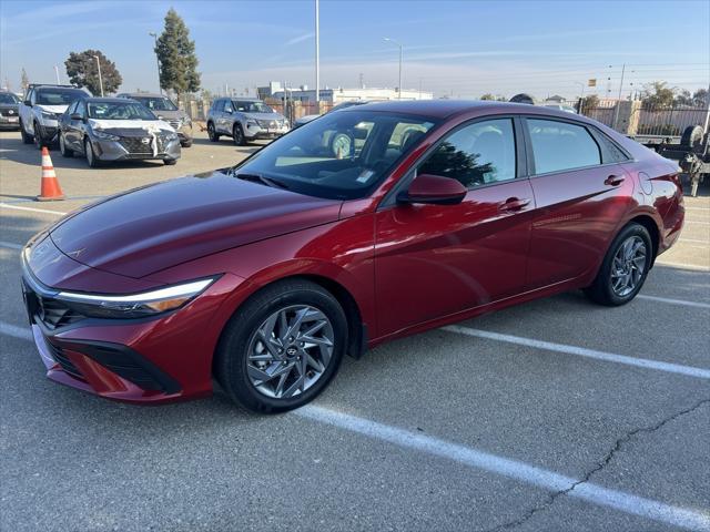 2024 hyundai elantra sel
