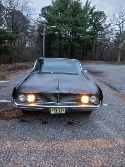 1962 oldsmobile dynamic 88 solid car. 455 cu in. runs/drives/stops
