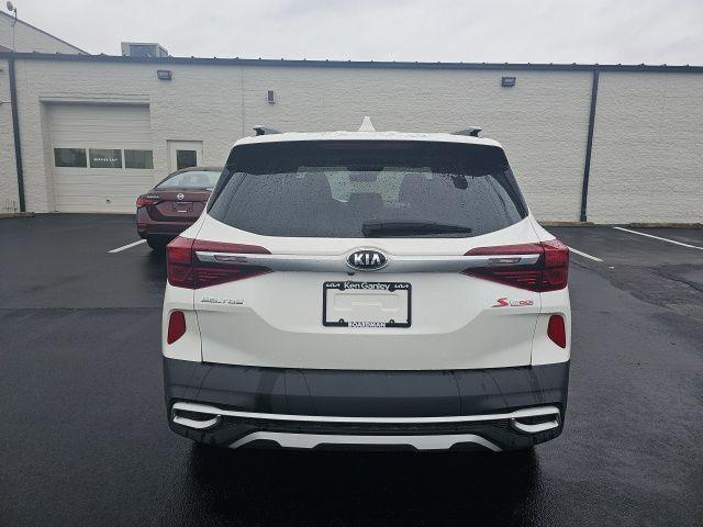 2021 kia seltos s