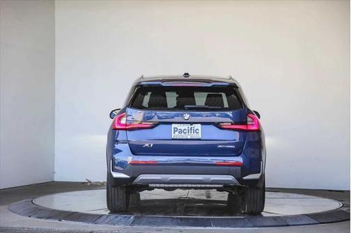 2023 bmw x1