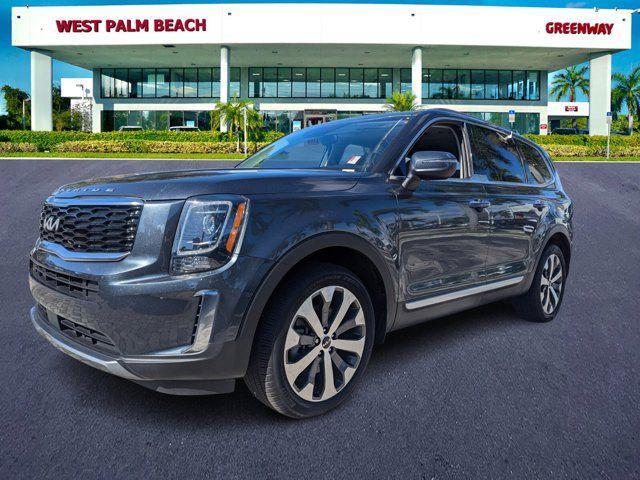 2022 kia telluride s