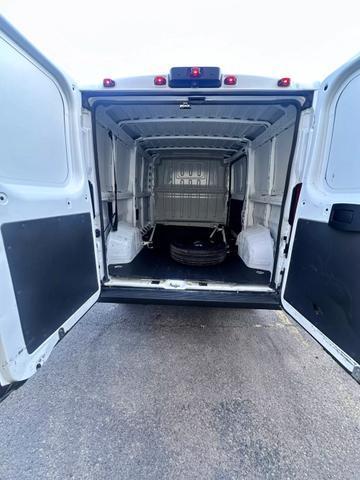 2022 ram promaster 3500 low roof