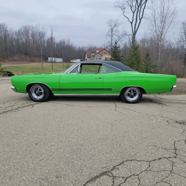 1968 plymouth gtx hardtop coupe green rwd automatic gtx