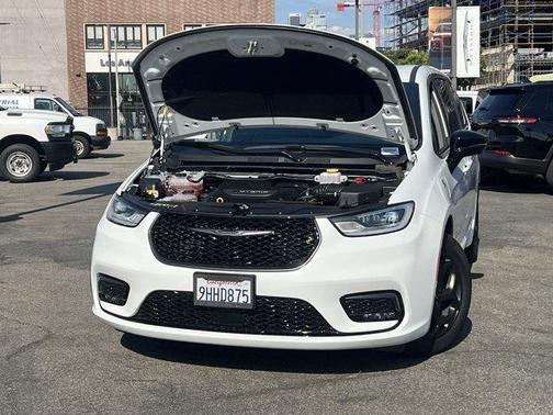2023 chrysler pacifica hybrid