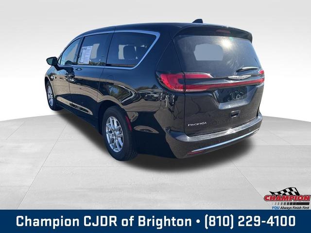 2024 chrysler pacifica touring-l