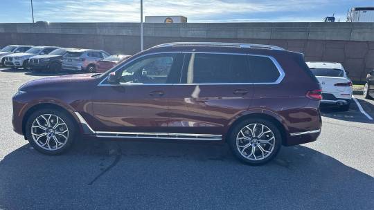 2024 BMW X7