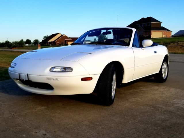 classic car!!!!! 1990 mazda miata