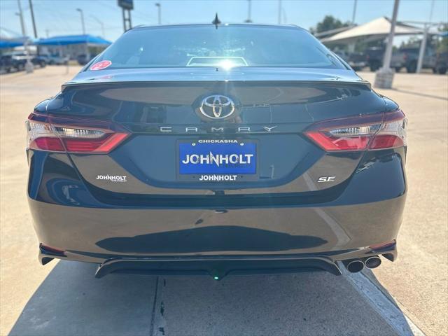 2024 toyota camry se