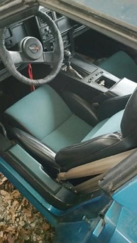 1985 chevy corvette runs great 1 owner no reserve