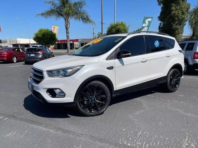 2017 ford escape titanium sport utility 4d in fresno, california
