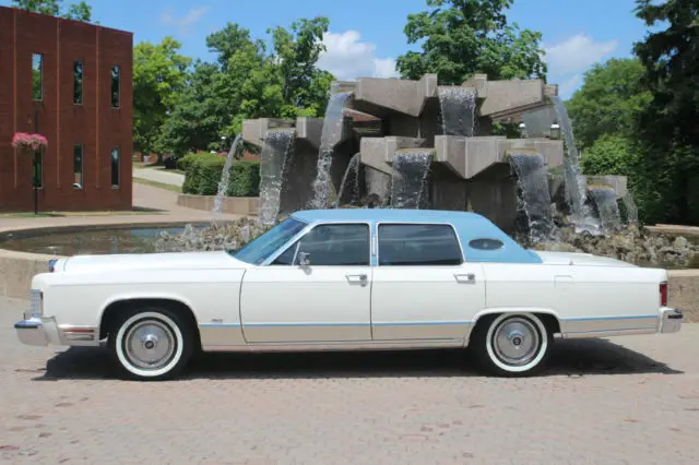 1978 lincoln continental town car! very nice shape! great to drive!