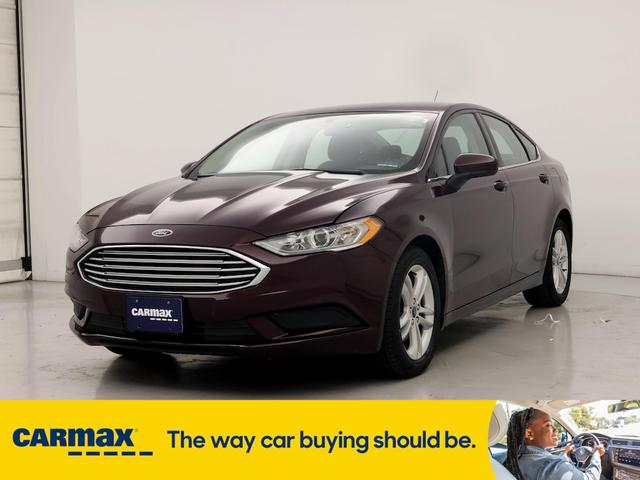 2018 ford fusion se