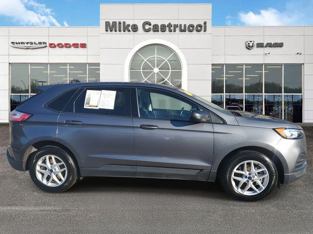 2022 ford edge se