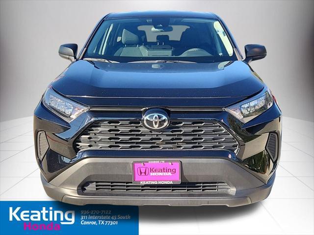 2022 toyota rav4 le
