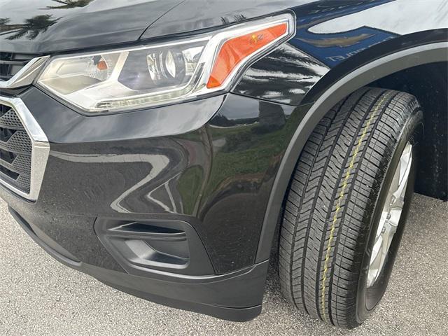 2021 chevrolet traverse ls