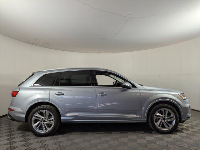 2024 audi q7 55 premium plus