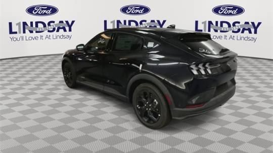2024 ford mustang mach-e select