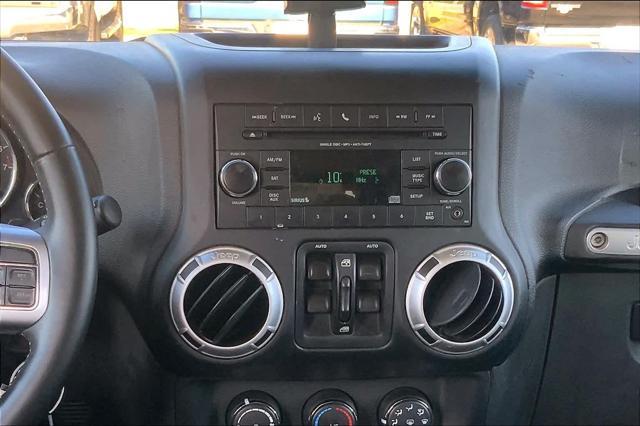 2013 jeep wrangler unlimited freedom edition