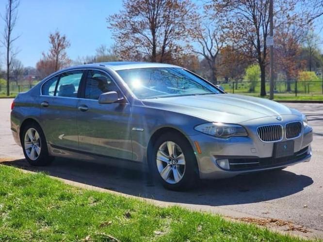 2012 bmw 5 series 528i sedan 4d in saint louis, missouri