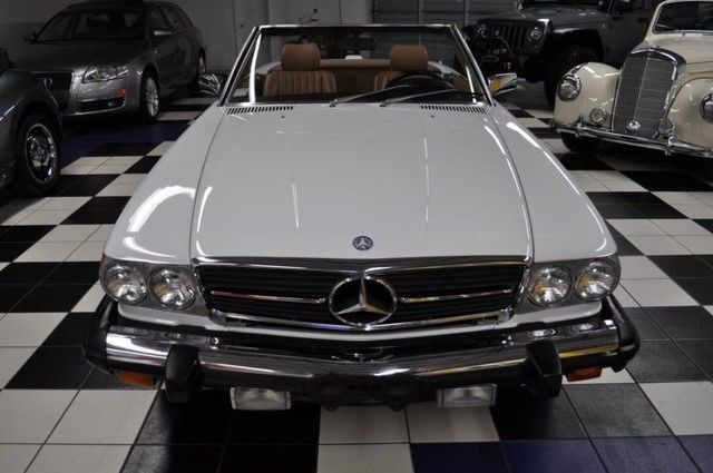 500-series - garaged kept - service records - zero rust !!