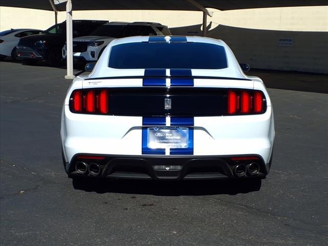 2016 ford shelby gt350 base