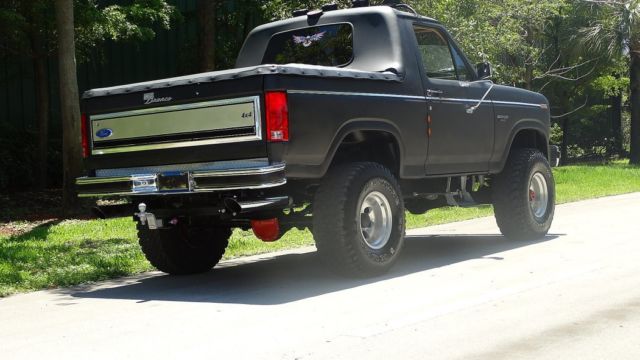 1985 ford bronco xlt edition customized restoration fun suv great tail gater