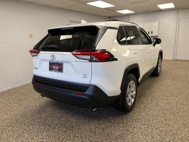 2019 toyota rav4 le